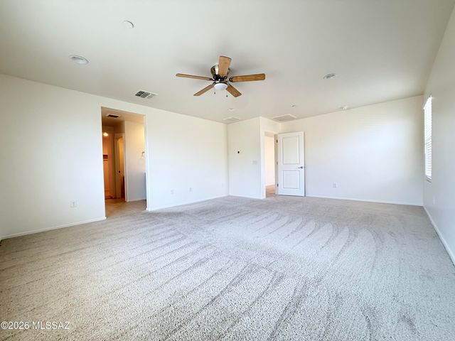 14041 E Red Pine Place, Vail, AZ 85641