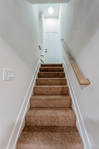 22821 Harmon Street, St. Clair Shores, MI 48080