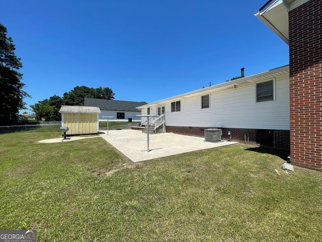 51 Lyons Drive NW, Rome, GA 30165