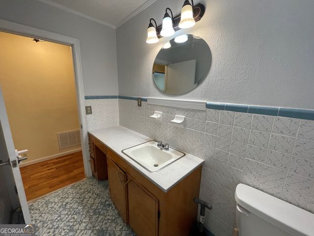 51 Lyons Drive NW, Rome, GA 30165