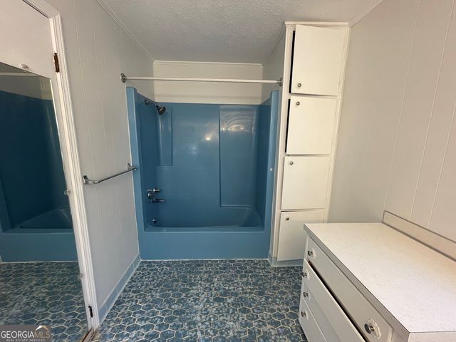 51 Lyons Drive NW, Rome, GA 30165