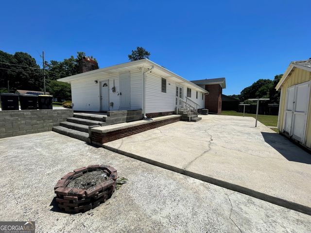 51 Lyons Drive NW, Rome, GA 30165