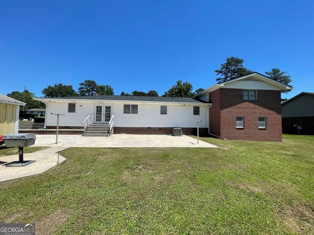 51 Lyons Drive NW, Rome, GA 30165