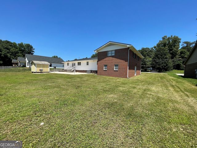 51 Lyons Drive NW, Rome, GA 30165