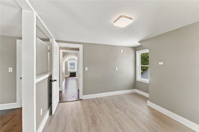 386 Norwood Avenue, Warwick, RI 02888