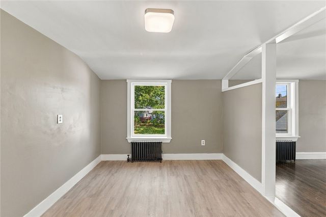 386 Norwood Avenue, Warwick, RI 02888