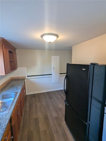 386 Norwood Avenue, Warwick, RI 02888
