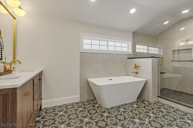 55 Forest Ave, Caldwell Boro Twp., NJ 07006