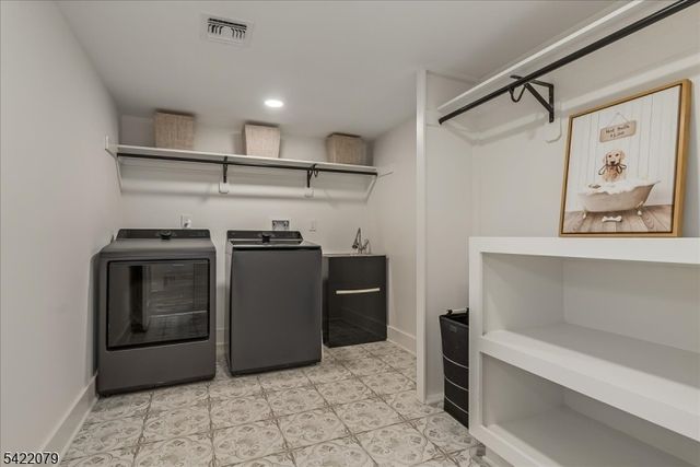 55 Forest Ave, Caldwell Boro Twp., NJ 07006