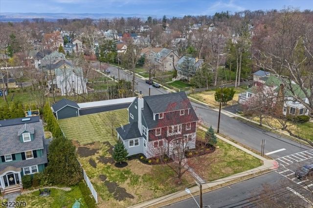 55 Forest Ave, Caldwell Boro Twp., NJ 07006