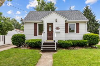 909 W HAWES AVENUE, Appleton, WI 54914