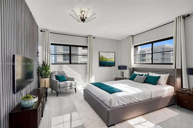 1075 92nd St 405, Bay Harbor Islands, FL 33154