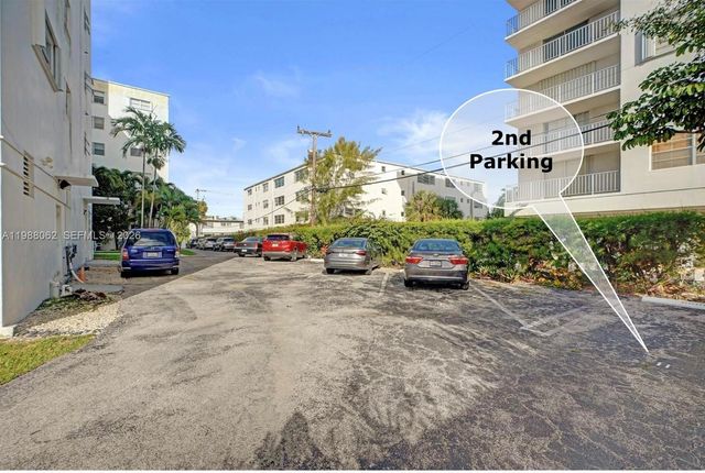 1075 92nd St 405, Bay Harbor Islands, FL 33154