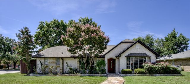 2001 Newcastle Circle, Plano, TX 75075