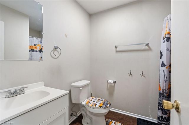 1084 Middlefork Drive, Walnut Cove, NC 27052