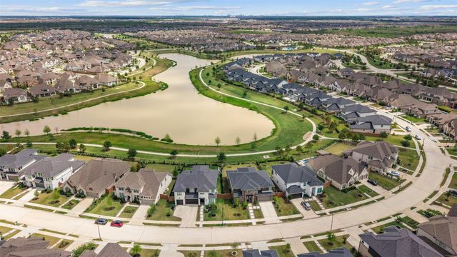 24418 Green Buffalograss Trail, Katy, TX 77493