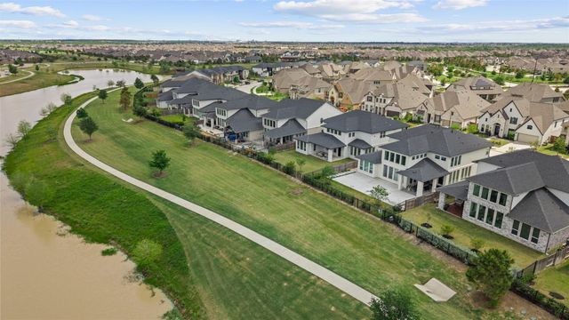 24418 Green Buffalograss Trail, Katy, TX 77493