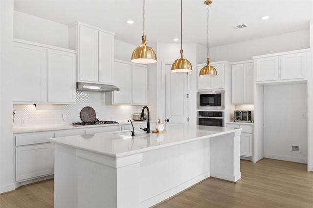 24418 Green Buffalograss Trail, Katy, TX 77493