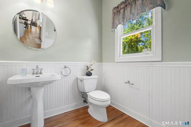 200 Captains Walk, Stratford, CT 06615