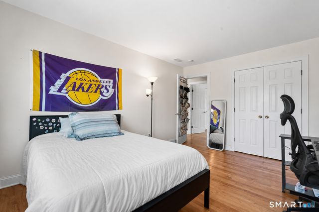 200 Captains Walk, Stratford, CT 06615