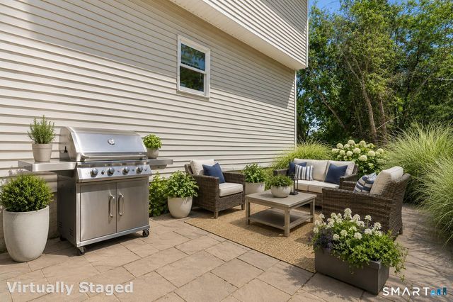 200 Captains Walk, Stratford, CT 06615