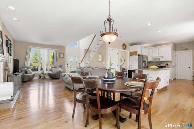 200 Captains Walk, Stratford, CT 06615