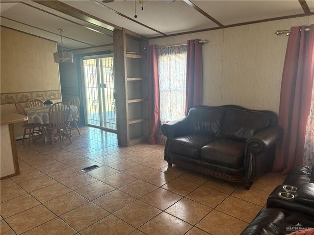 512 Citrus Circle, San Juan, TX 78589