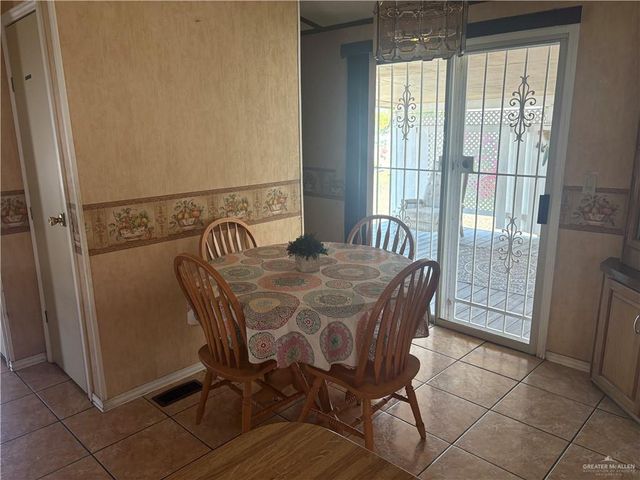 512 Citrus Circle, San Juan, TX 78589