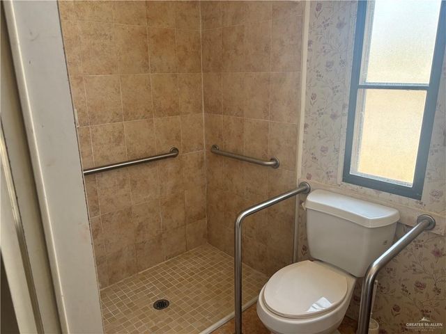 512 Citrus Circle, San Juan, TX 78589