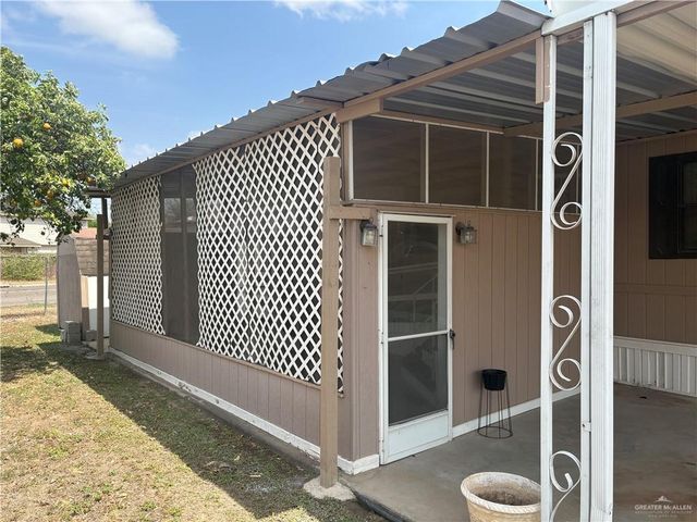 512 Citrus Circle, San Juan, TX 78589