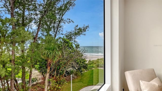 2425 GULF OF MEXICO DRIVE 3A, Longboat Key, FL 34228