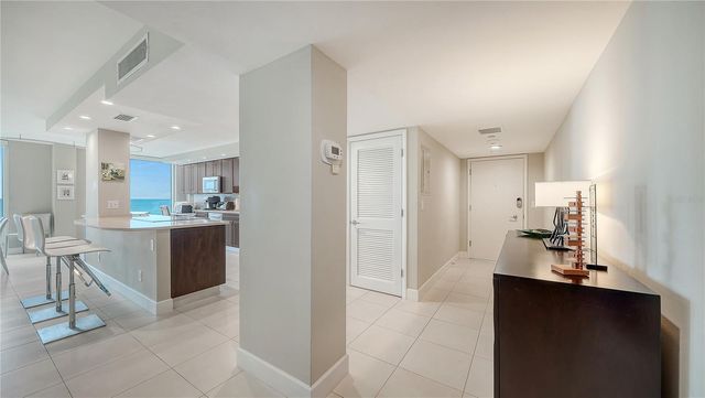 2425 GULF OF MEXICO DRIVE 3A, Longboat Key, FL 34228