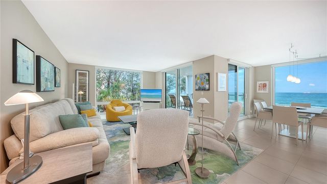 2425 GULF OF MEXICO DRIVE 3A, Longboat Key, FL 34228