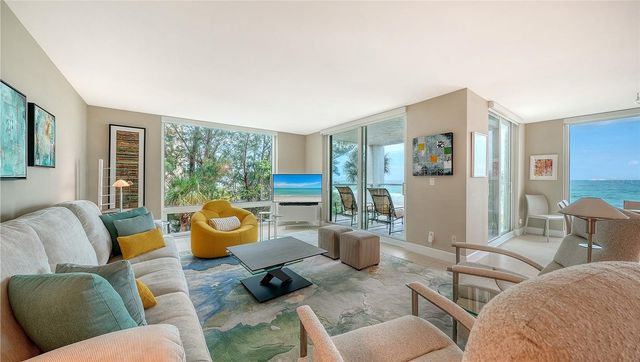 2425 GULF OF MEXICO DRIVE 3A, Longboat Key, FL 34228