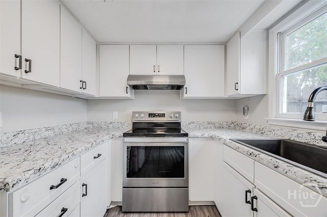 6501 Habersham Street 12, Savannah, GA 31405