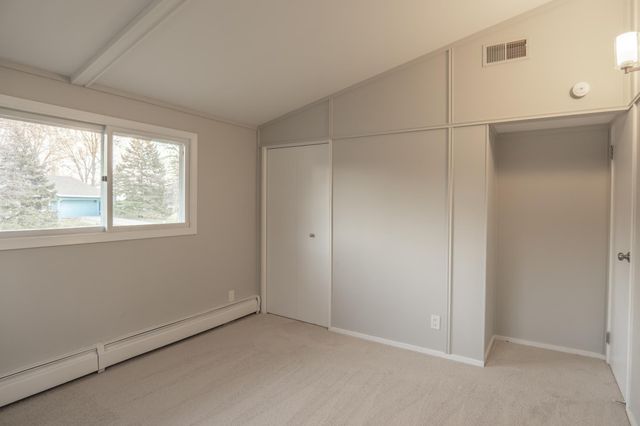 19115 Homestead Circle, Eden Prairie, MN 55346