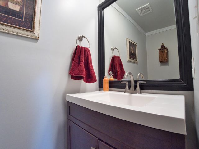 10801 S 590 Road, Miami, OK 74354