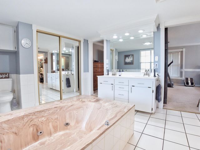 10801 S 590 Road, Miami, OK 74354