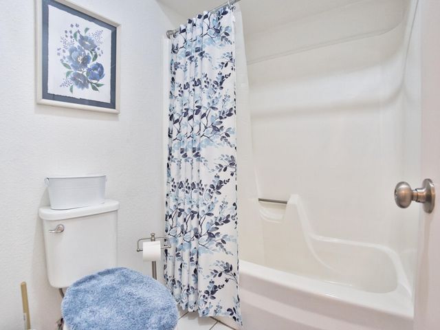 10801 S 590 Road, Miami, OK 74354