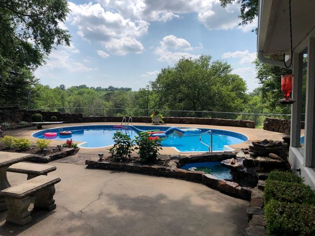 10801 S 590 Road, Miami, OK 74354