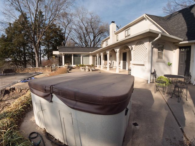 10801 S 590 Road, Miami, OK 74354