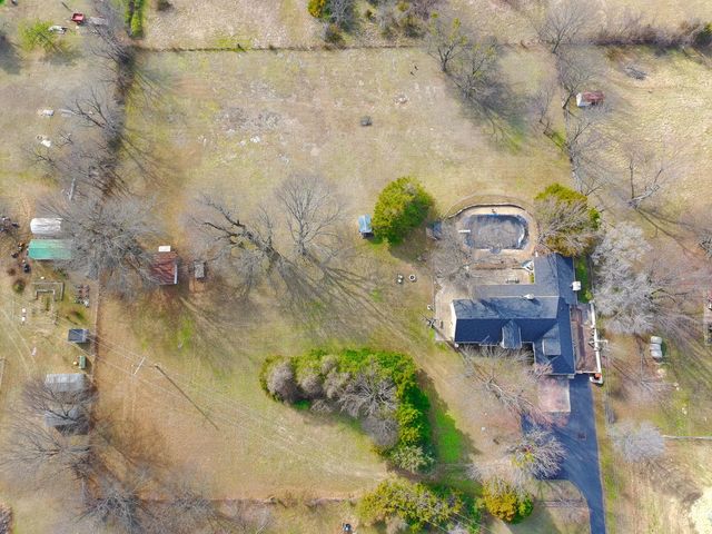 10801 S 590 Road, Miami, OK 74354
