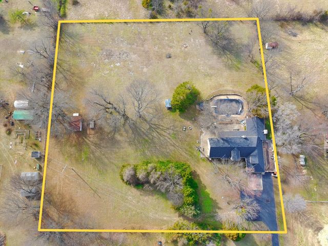 10801 S 590 Road, Miami, OK 74354