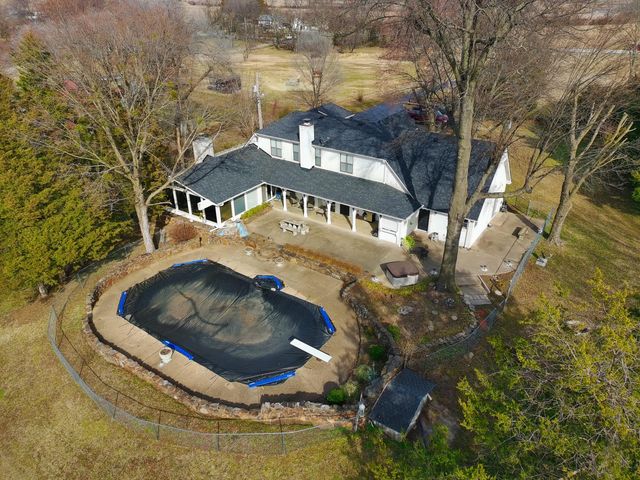 10801 S 590 Road, Miami, OK 74354