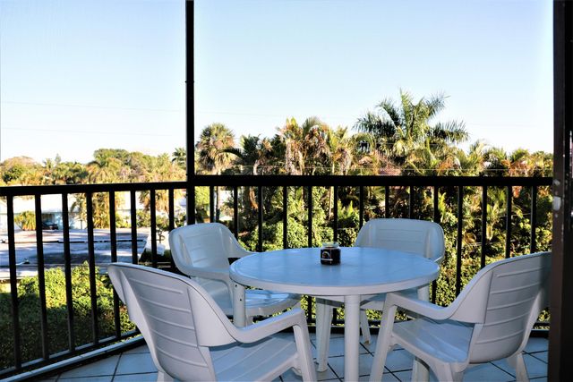 890 N Federal Highway 302, Lantana, FL 33462