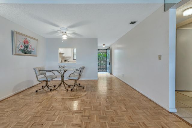 890 N Federal Highway 302, Lantana, FL 33462