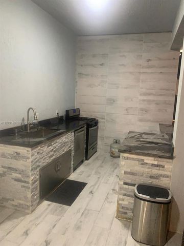 1720 NW 110th Ter, Miami, FL 33167