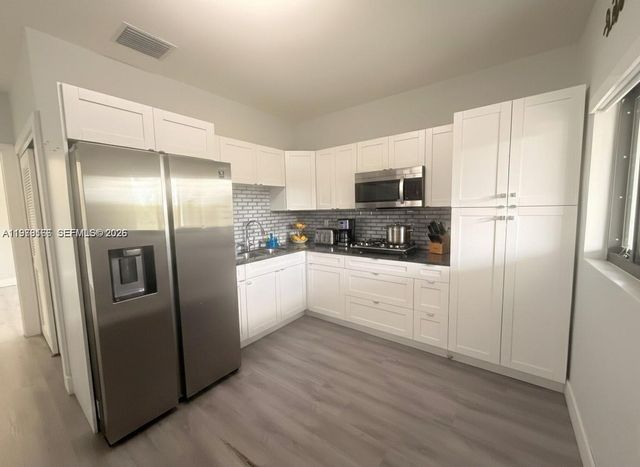 1720 NW 110th Ter, Miami, FL 33167