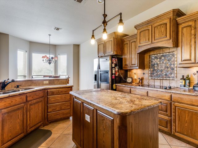 2309 Parks Court, Haslet, TX 76052