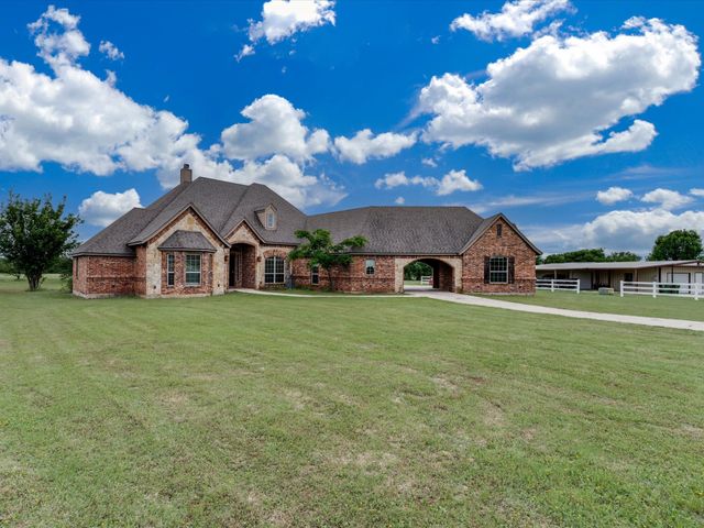 2309 Parks Court, Haslet, TX 76052